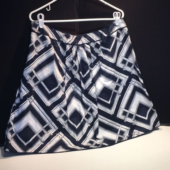 Talbots Blue and White Skirt Size 16 - Picture 1 of 8